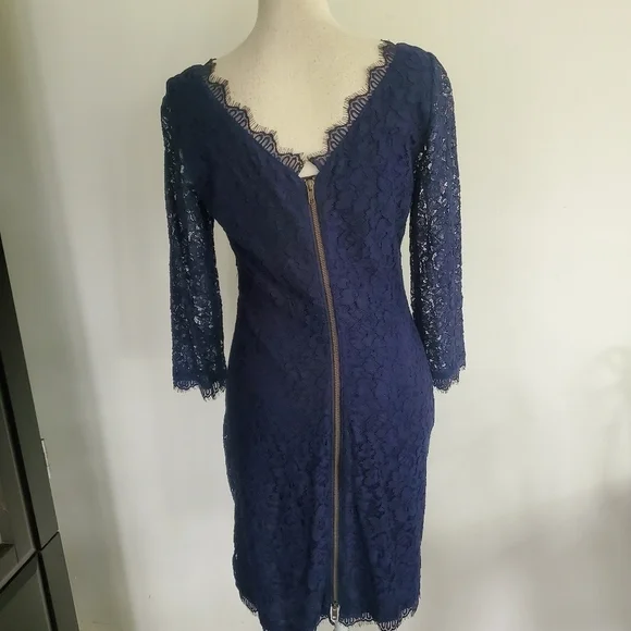 LAST CHANCE - Diane Von Furstenberg "Zarita" Navy Lace Zip Dress - Picture 6 of 12